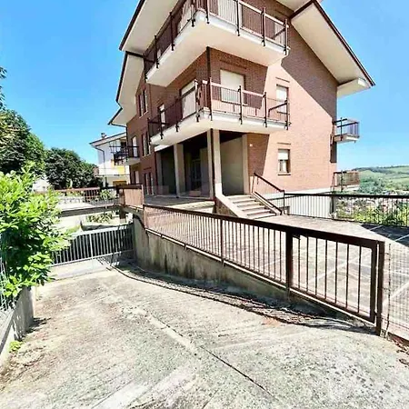 Διαμέρισμα Al Belvedere Vista Langhe *